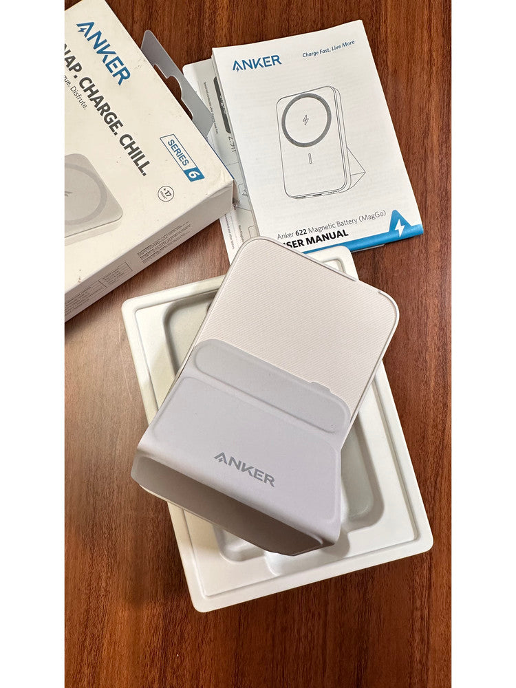 Anker 622 Magnetic Wireless Charging Battery