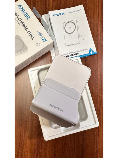 Anker 622 Magnetic Wireless Charging Battery
